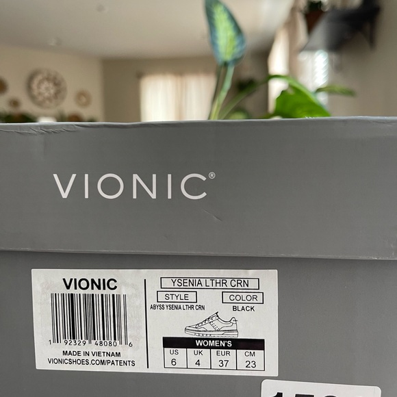 Vionic Woman’s Abyss Ysenia Black Fashion Leather Lace Up Sneaker Platform Sz 6 - Picture 5 of 8